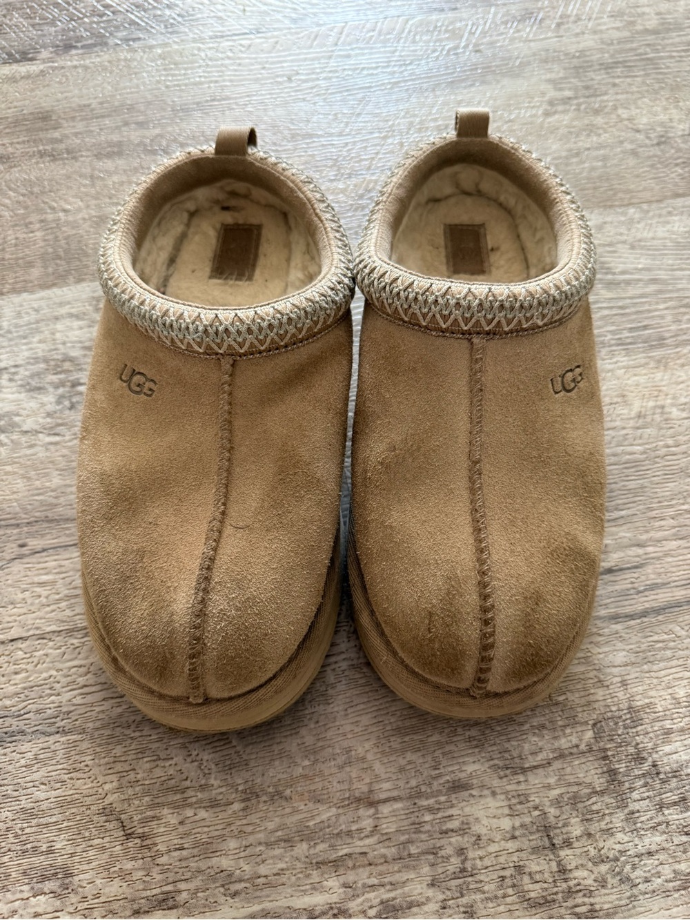 UGG Kids Tan Suede Shearling-Lined Slip-On Slippers